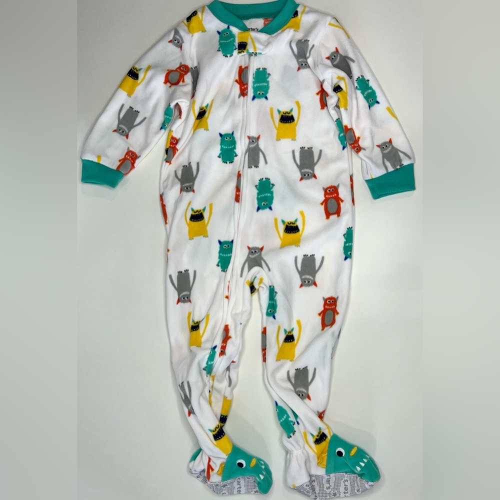 4/$15 ⭐️ Carter's Toddler Boys Monsters Plush Fleece White Pajama Sleeper 18 M
